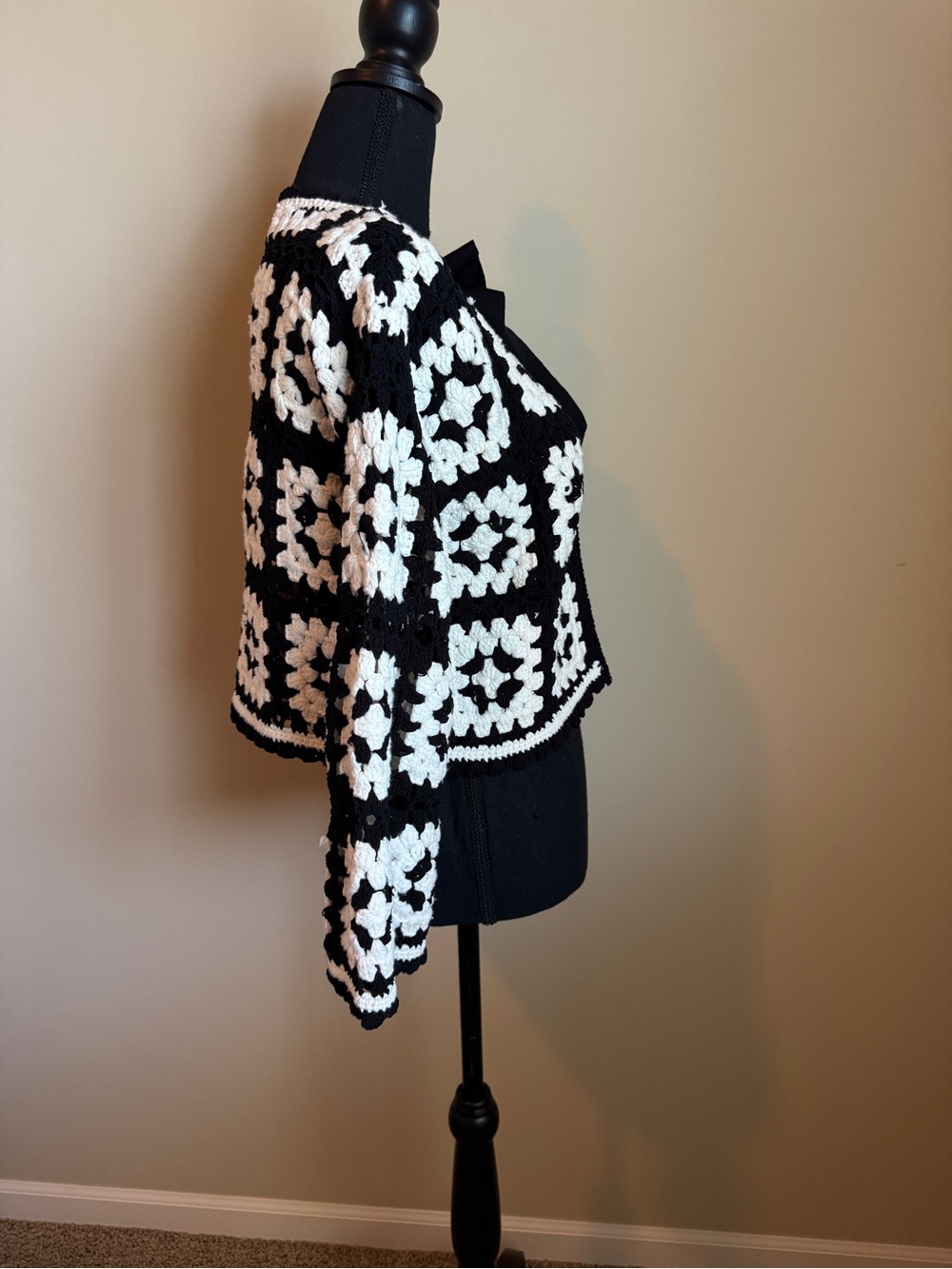 Alice + Olivia Crochet Bolero - Picture 3 of 9